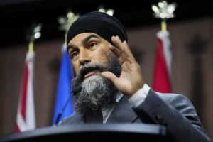 NDP won’t support ending privilege debate but will pave the way for GST cut to pass