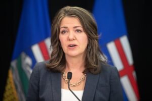 Danielle Smith proposes joint Canada-U.S. NORAD military base in Far North